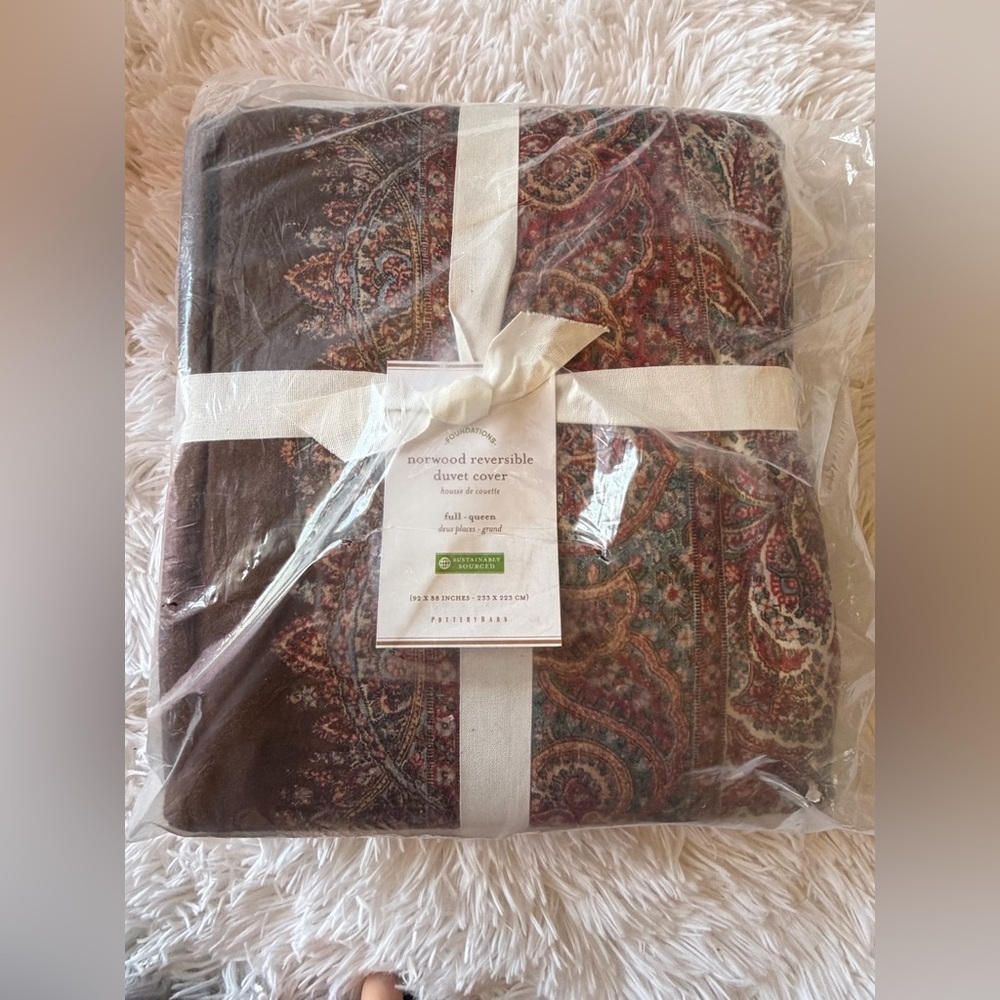 Pottery Barn Norwood Reversible Duvet Cover Full/Queen Paisley NEW